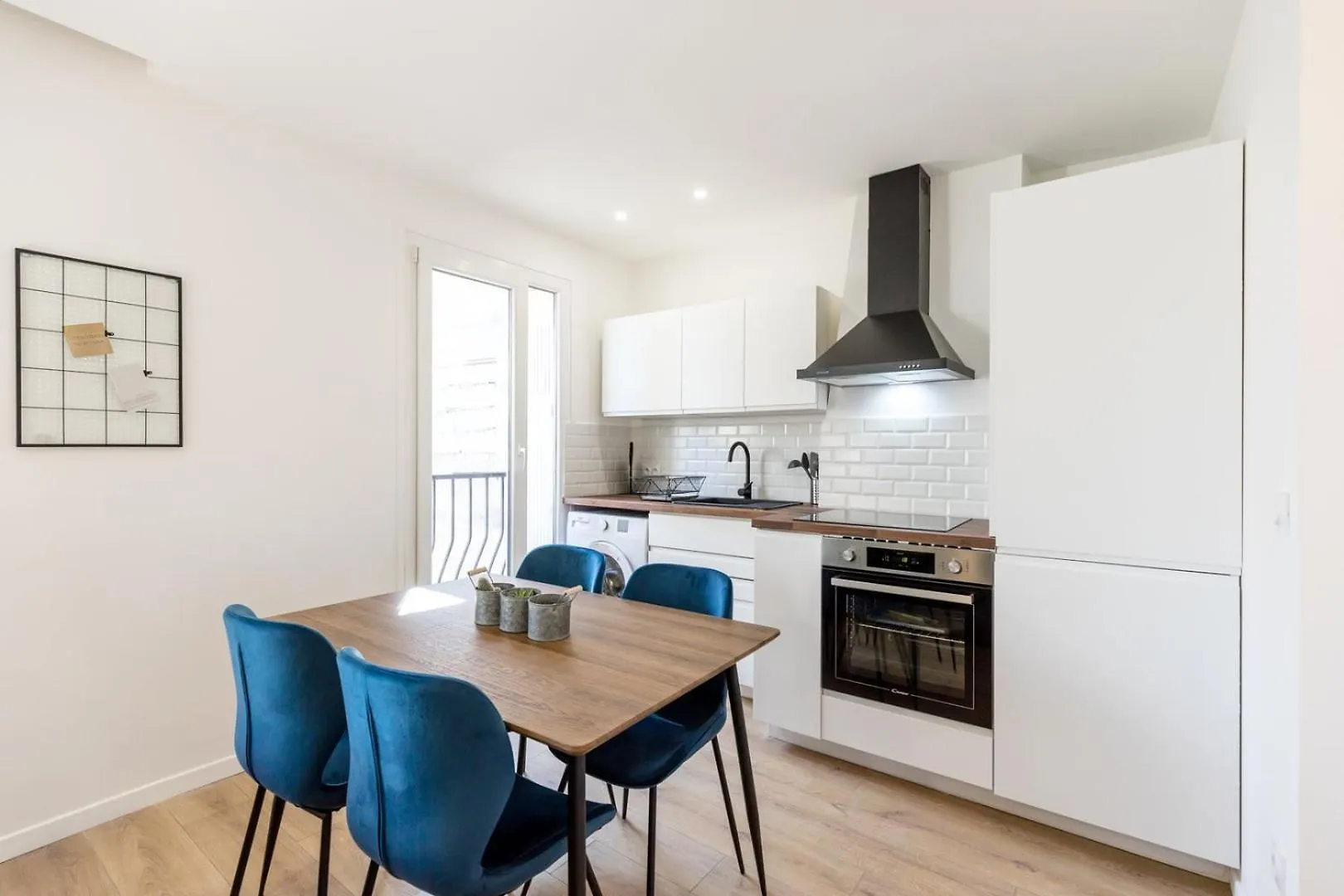 Charming 1 Bedroom In The Cours Julien | By Airnest Marseille France