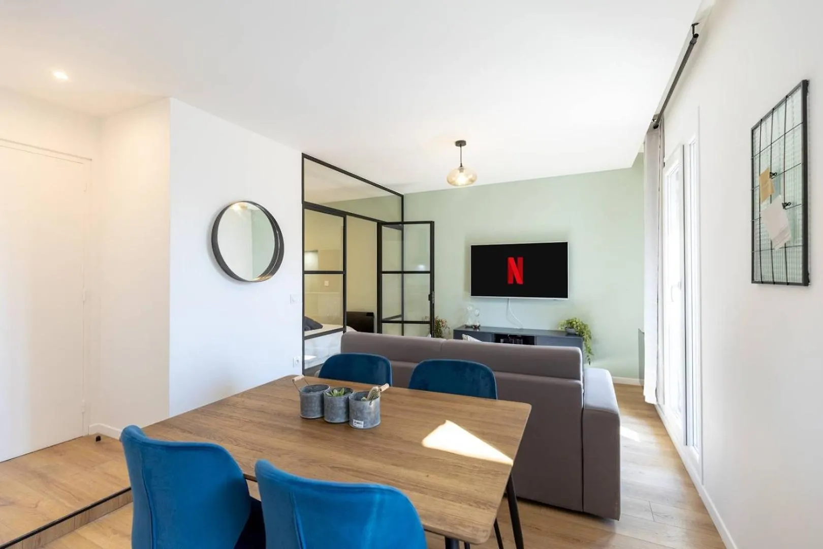 Charming 1 Bedroom In The Cours Julien | By Airnest Marseille 0*,  France