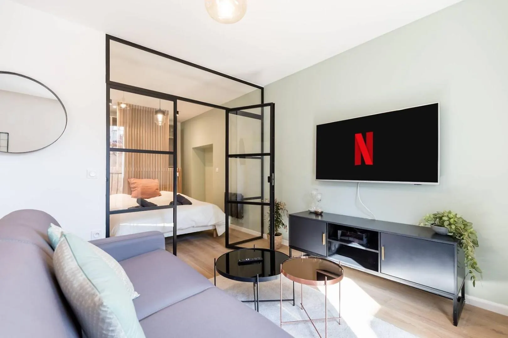 Charming 1 Bedroom In The Cours Julien | By Airnest 마르세유 0*,